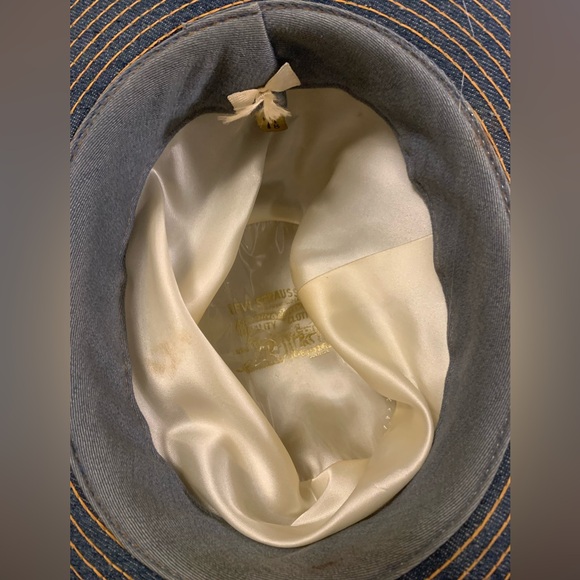 Vintage 1970s Levi’s western hat. In great used condition. - Picture 11 of 12